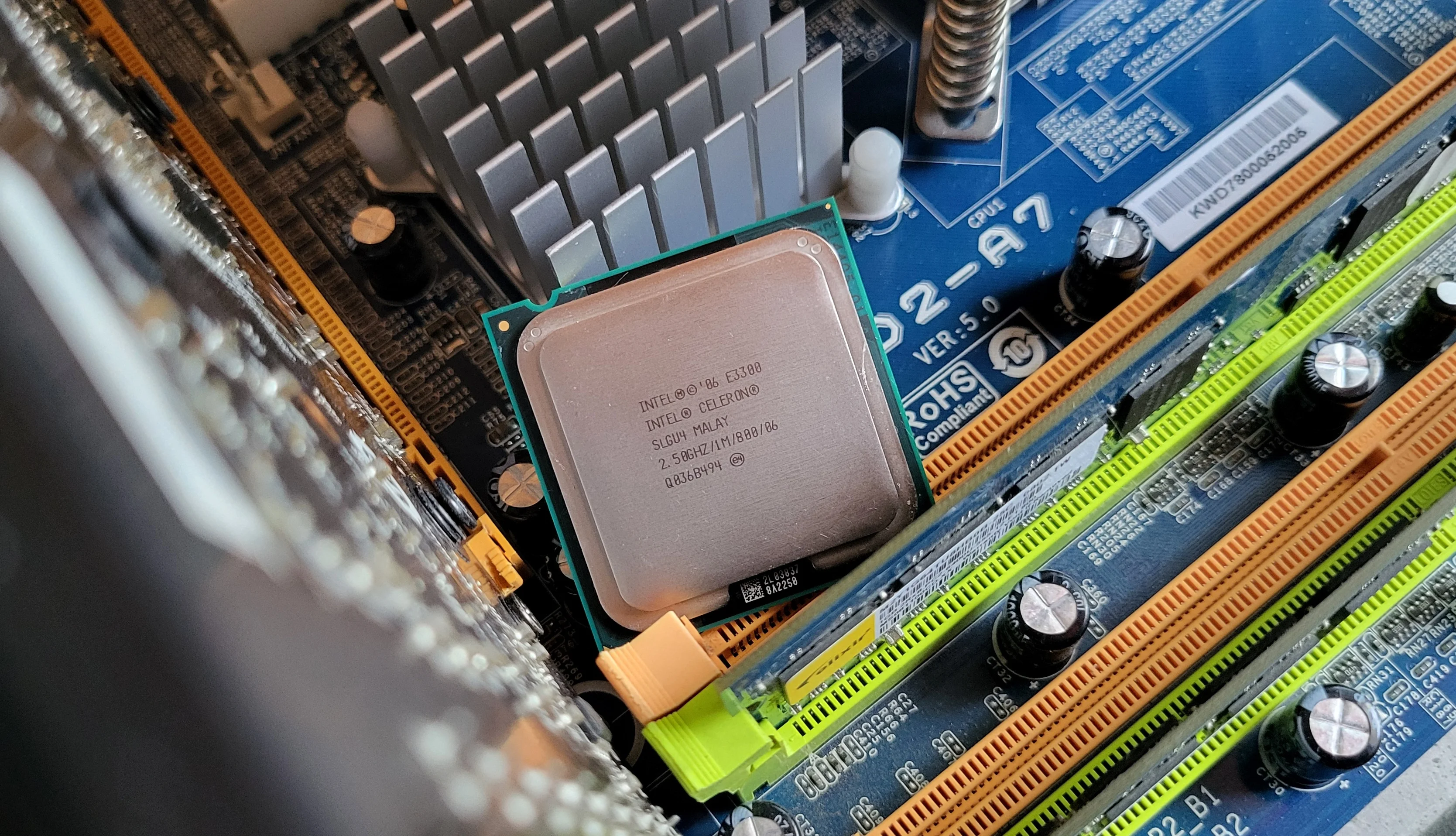 Ретро-оверклокінг: розгін процесора Intel Celeron E3300
