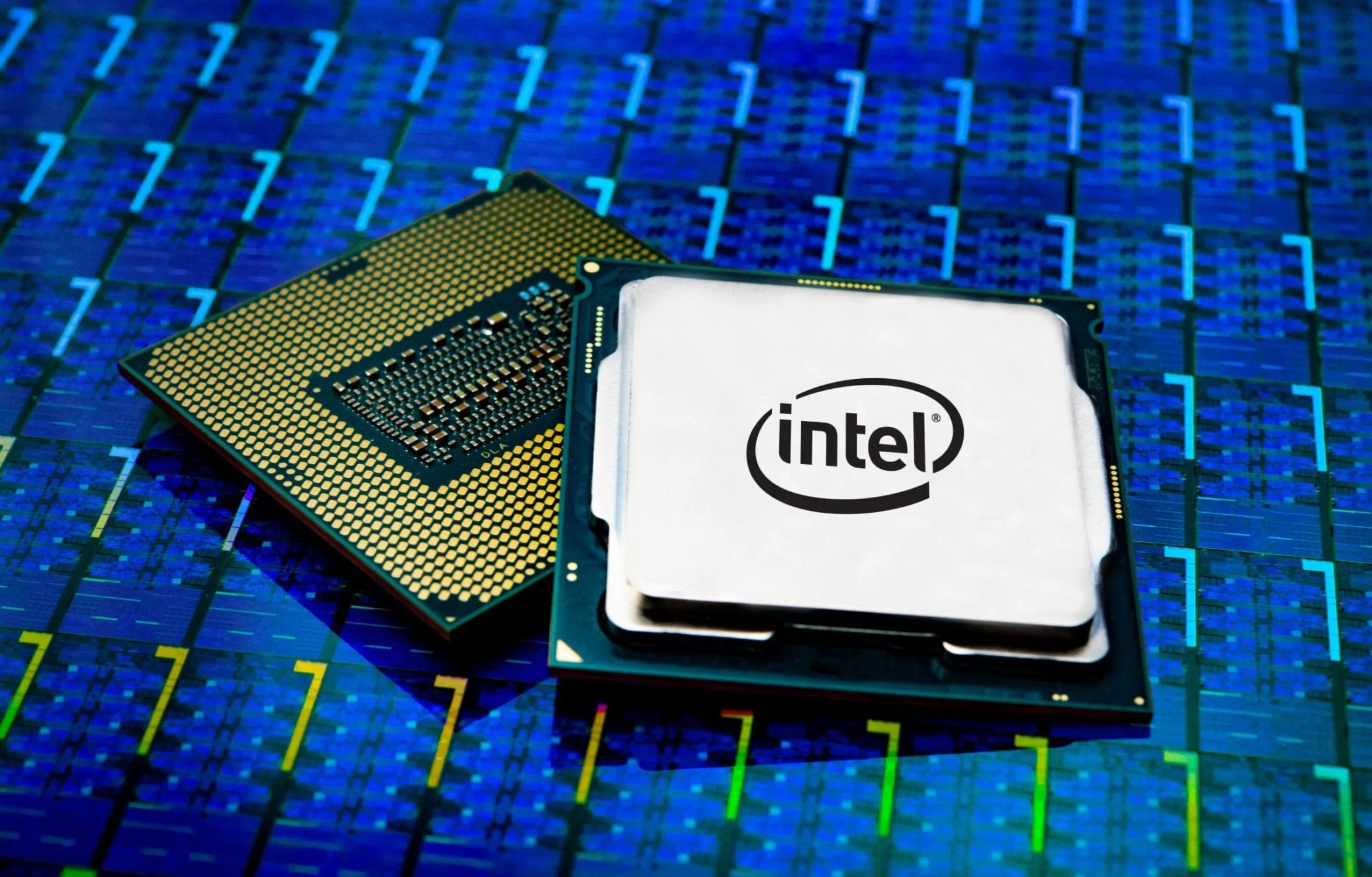 10-ядерний процесор Intel Core i9-10900KF має схожу продуктивність із 12-ядерним AMD Ryzen 9 3900X