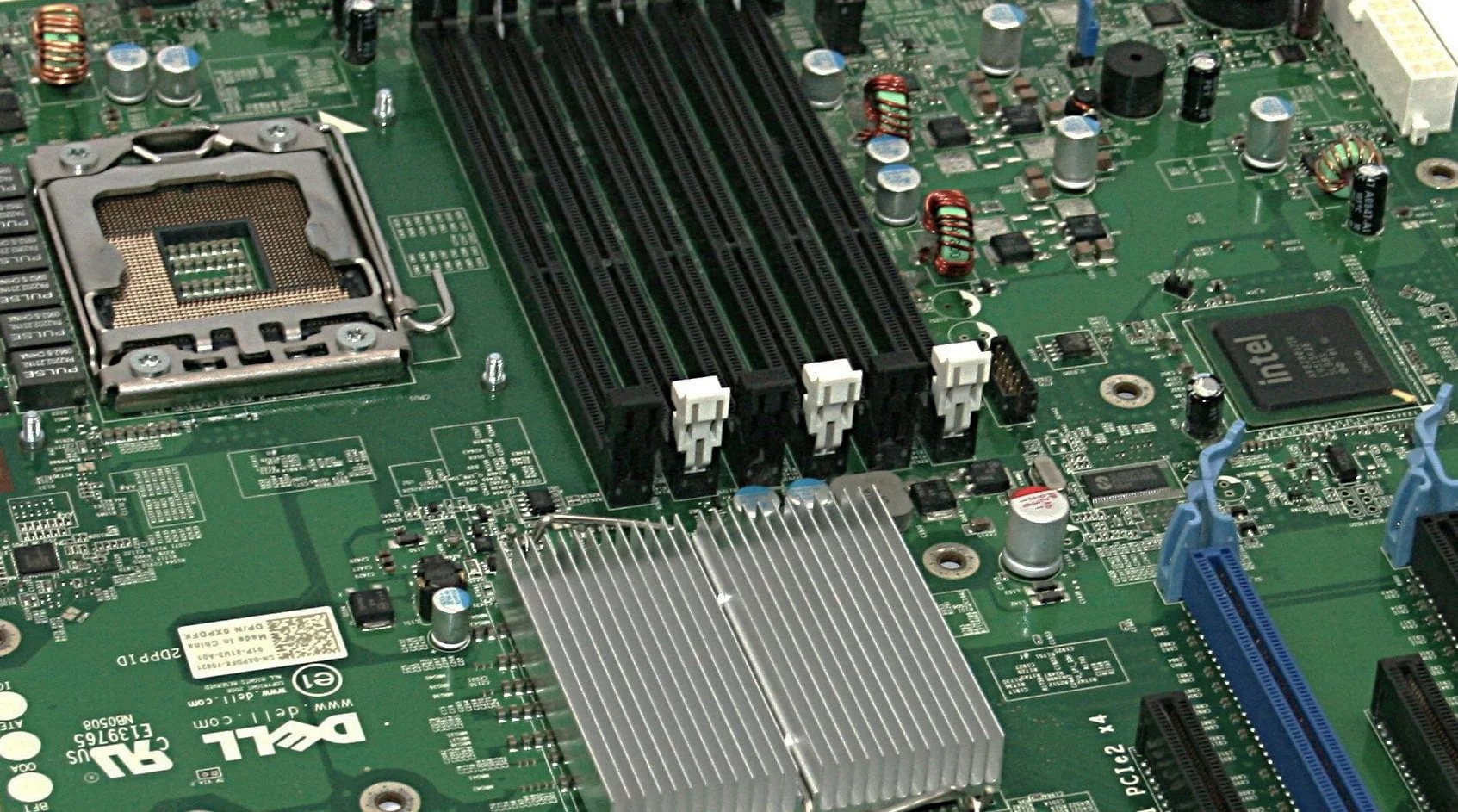 Ультрадешевий LGA1366: Огляд і тестування материнської плати DELL T3500 (09KPNV)