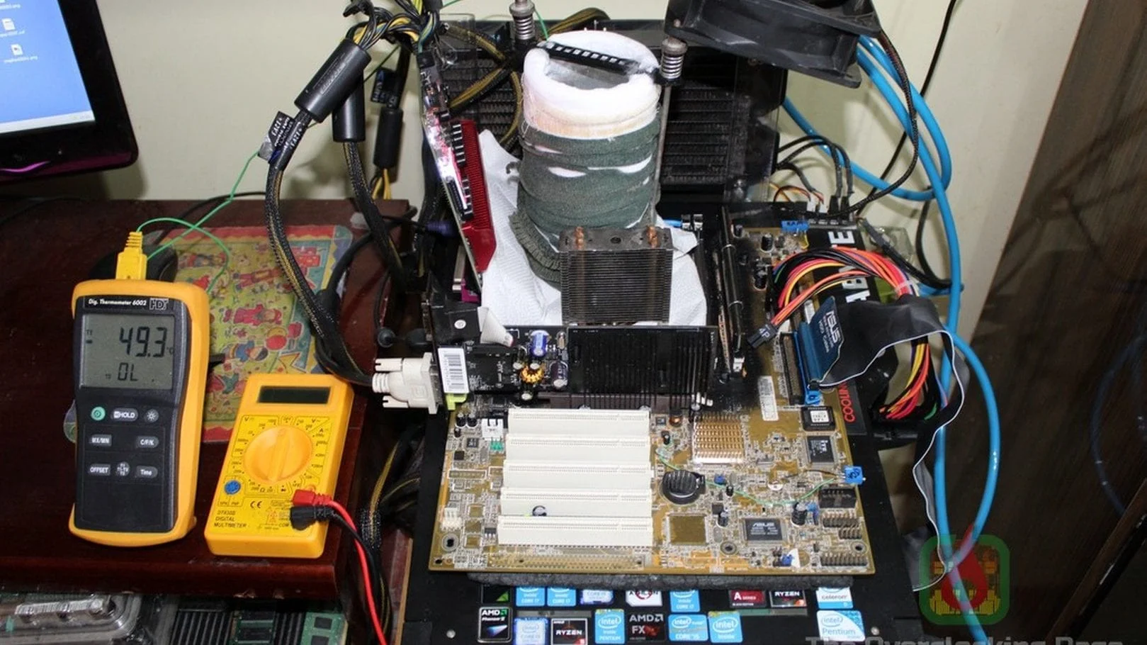 AMD Duron 1600 at 2891 MHz: NoMS sets SuperPi - 1M record