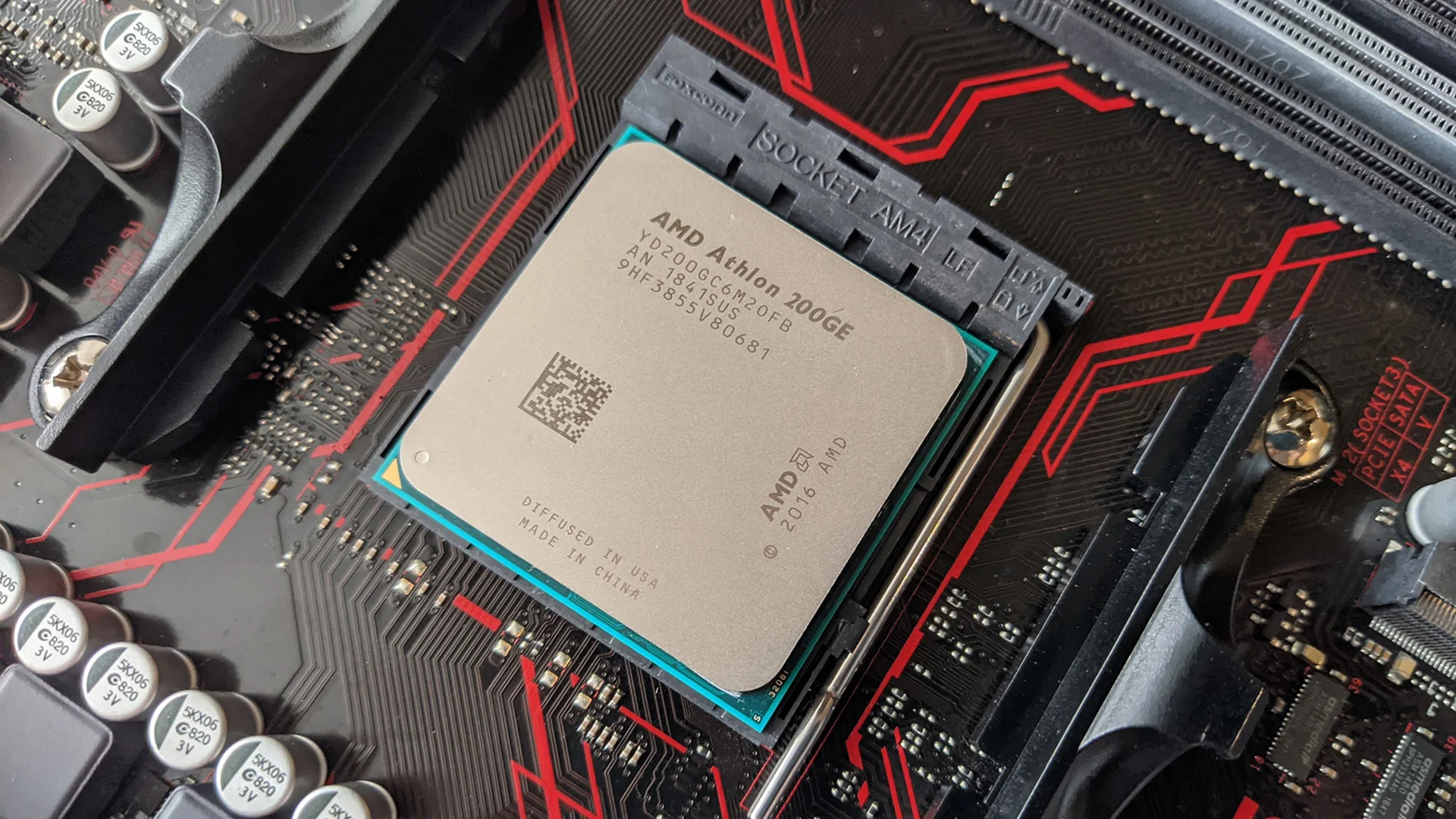 Overclocking and benchmarking Athlon 200GE: 2 Zen cores in 2023