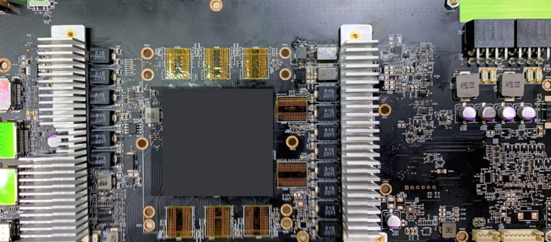 AMD Radeon RX 6800XT (Navi 21) engineering sample photo leaks