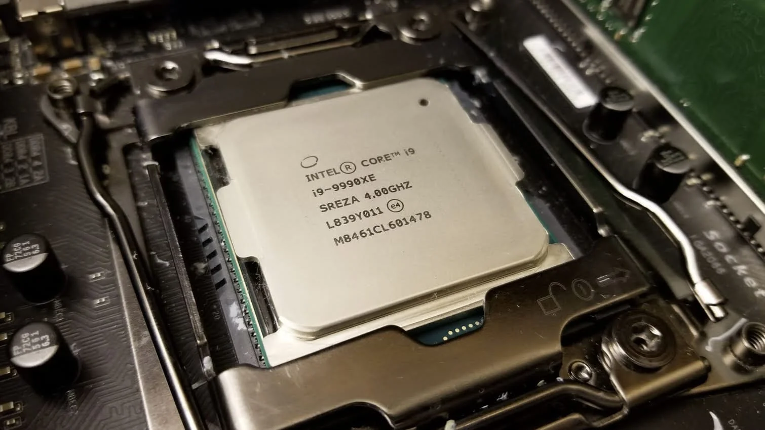 Splave updates Geekbench3 record for 18-core CPUs and Core i9 9980XE