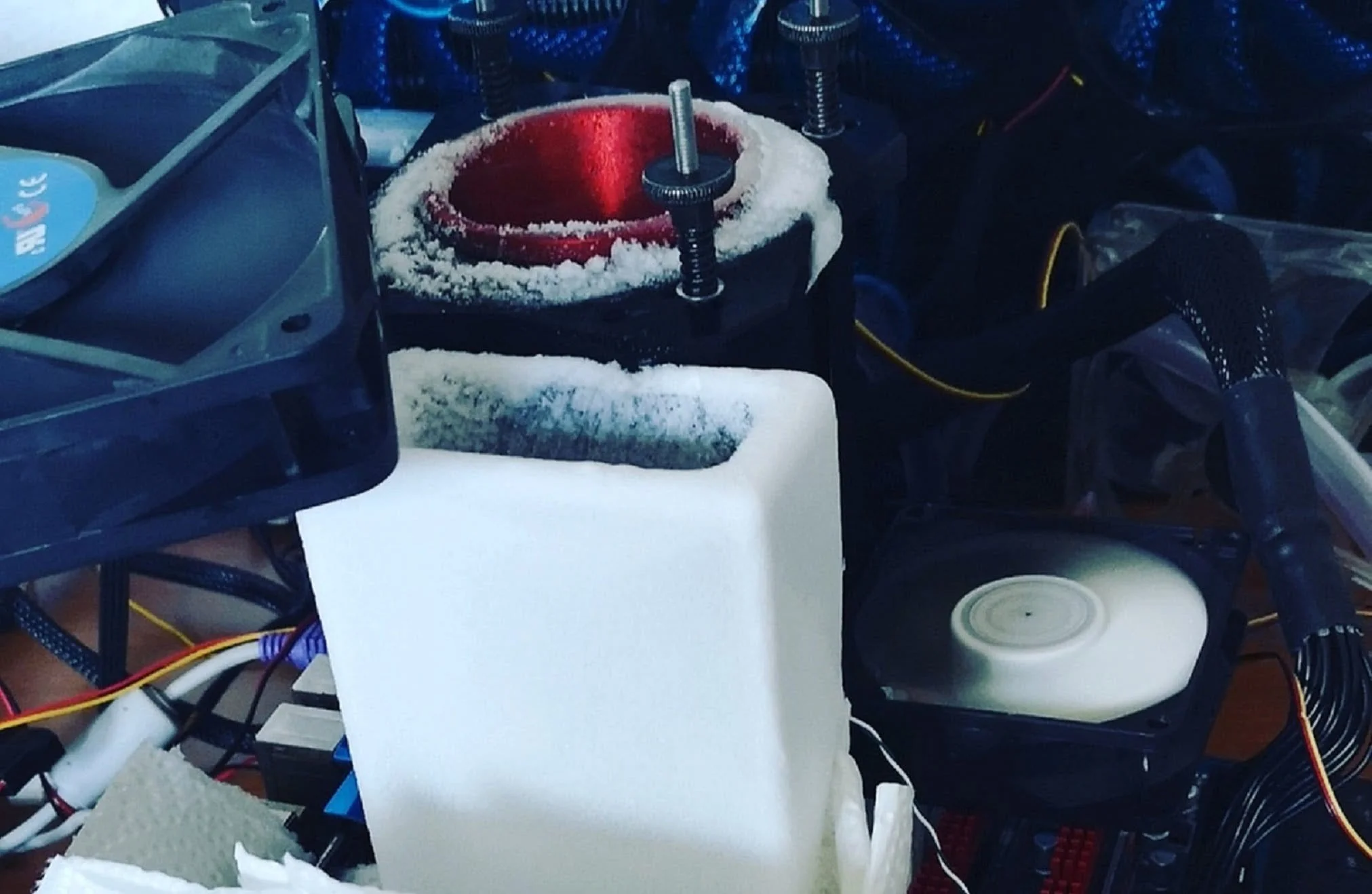 Kolby_Powers sets Intel Core 2 Quad Q9550 record at 4709 MHz
