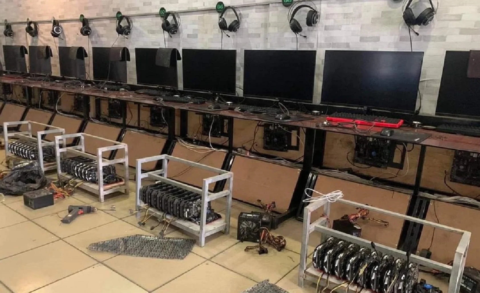 Internet cafe owners are turning their venues into crypto mining farms