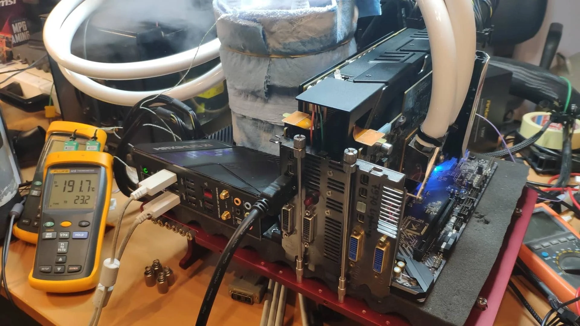 OGS set a 3DMark 2005 record with three AMD Radeon HD 7970 graphics cards
