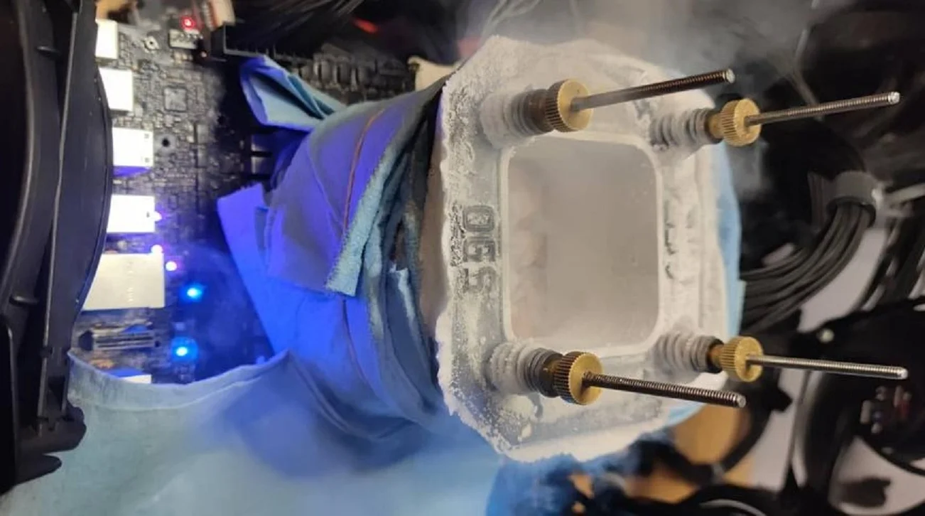 OGS unseats Splave, becomes HWBot's world #1 overclocker